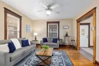 West Side Historic Home 그랜드라피드 호텔