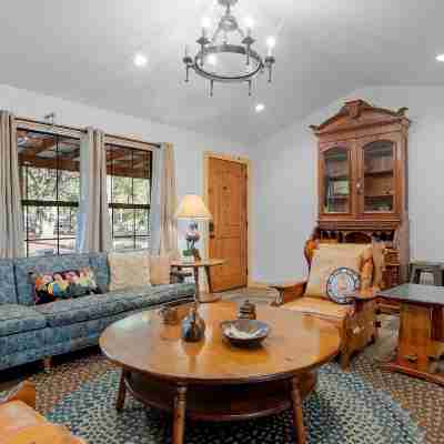Guadalupe Bluff Bunk House 5 Bedroom Home by RedAwning Rooms