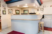 Mountain House Inn - Private Pools