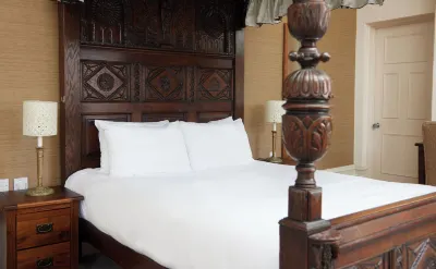 Kings Arms Hotel by Greene King Inns Hotels in 