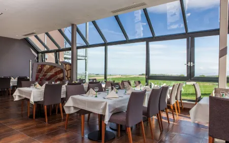 Hotel Restaurant le Cleebourg Отели в г. Оберштейнбах