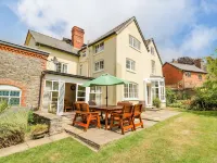 The Laurels Hotels in Bishops Castle