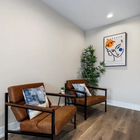 Spacious 4BR Warrenville Home- Rep 1