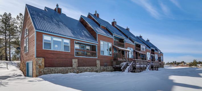 Picturesque Pagosa Springs Retreat w/ Mtn Views! Ξενοδοχεία στην πόλη Archuleta County