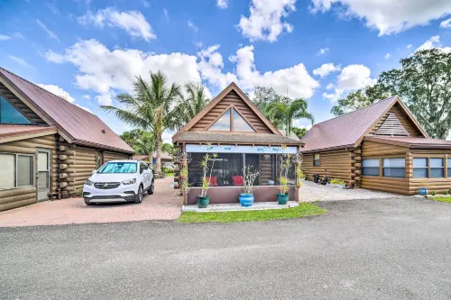 Okeechobee Cabin in Waterfront Community w/ Dock!