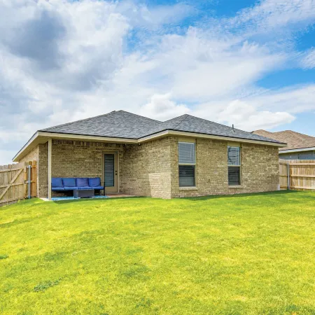 'urbana Cabana:' Modern Home 8 Mi to Texas Tech!