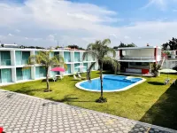 Hotel Palmas Cocoyoc - Uima-altaat