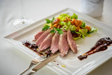 Hotel Eclipse Отели в г. Собутка