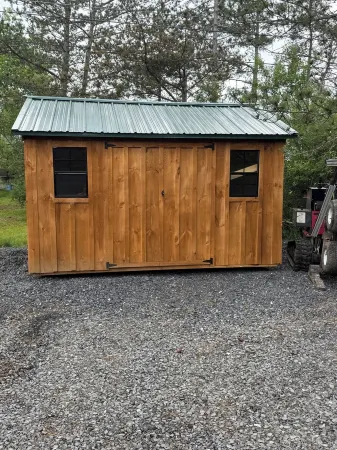Cabin-style tiny home along best elk viewing road