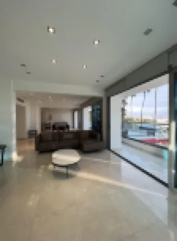 아프로디테 플라자