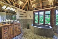 Bali House Tranquil Merritt Island Oasis! - de charme