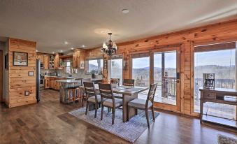 Mtn Views & Fire Pit: Rustic Piney Creek Cabin
