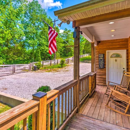 Country Cottage < 3 Mi to Dale Hollow Lake!