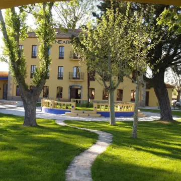 Hotel Balneario Almeida Dama Verde