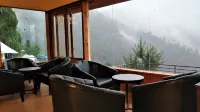 The Bugyal Hotels in Tehri Range