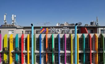 Next to Apartment Hotel