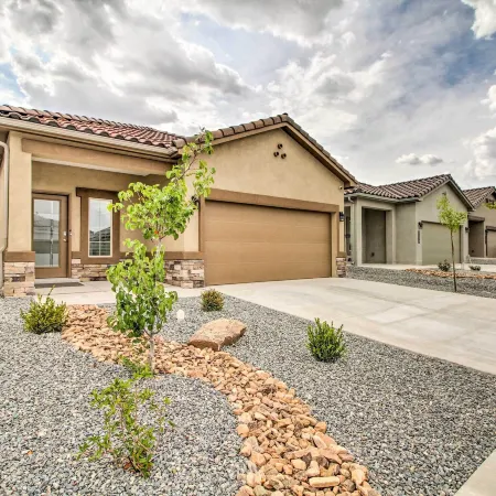 Family-Friendly Rio Rancho Home Near Old Town