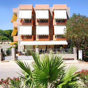 Aloe Luxury Apartments