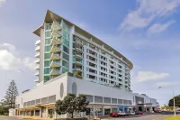 Marsden Suites Nautilus Orewa Hotels near Orewa Lookout