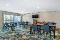 Best Western River Terrace Hotel di Cheboygan