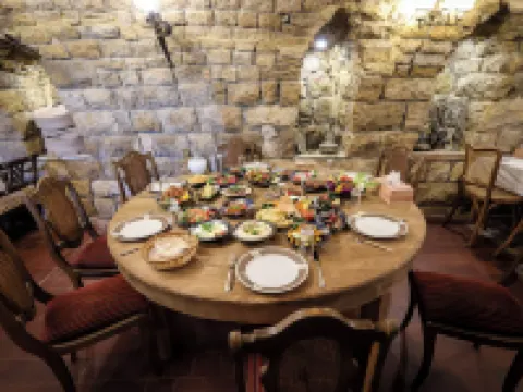 Chateau Du Comte Hôtels à : Ghosta