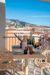 Résidence Hôtelière Chambord au Coeur de Menton - entièrement rénovée - 3-Star