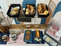 Hotel Marguerite - breakfast