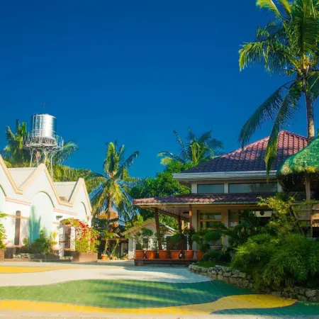 Zillion Pavilion Family & Business Hotel