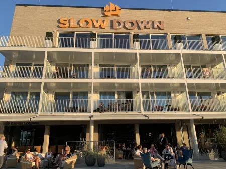SlowDown Travemünde Отели в г. Кюкниц
