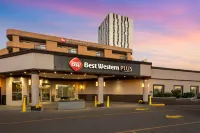 Best Western Plus Village Park Inn 卡爾加里動物園附近的飯店