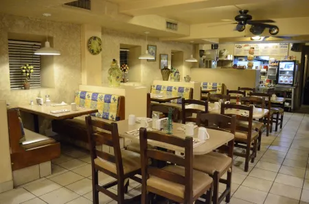 Hotel Azteca de Oro Mexicali