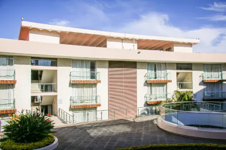 カントリー ホテル アンド スイーツ