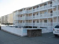 Beautiful 2 Bedroom, 2 Bath Ocean View Condo in Surfside Beach