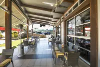 Nightcap at Golden Beach Tavern