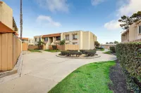 2 Mi to Beaches: Condo w/ Patio in Port Hueneme! - Spa