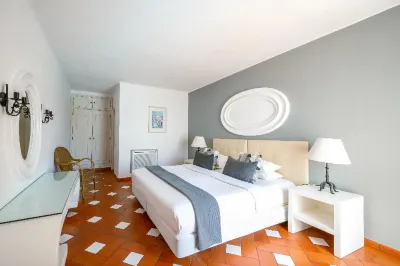 Baluarte da Vila Apartments فنادق في 