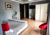 Aparthotel Old City