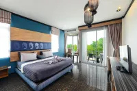 The River Scene - Homestays