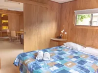 Crystal Brook Tourist Park Hotels in Diamond Creek