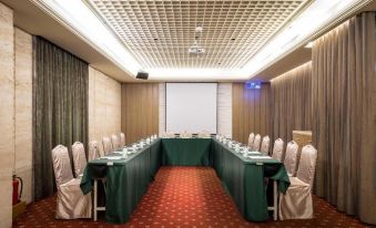 Grand View Hotel