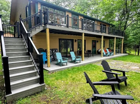 Beautiful Summer Lake Home - Minutes Away from Minocqua!