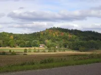 Peaceful Country Comfort W Panoramic Views of Big Creek Valley