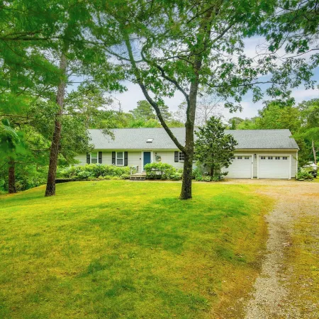 Mashpee River Adventures! Serene Family Retreat