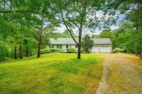Mashpee River Adventures! Serene Family Retreat - Wifi
