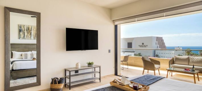 For couples, petfriendly 2 BR ocean view 18 4pax Hotels in Los Cabos
