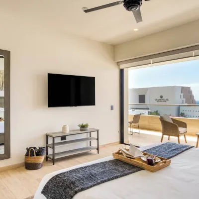 For couples, petfriendly 2 BR ocean view 18 4pax Hotels near Los Cabos Corridor