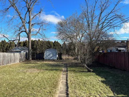The Colorful Cottage- Historic Gem Near Downtown