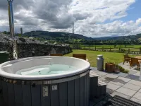 Moelis Granary Hotels in Corwen