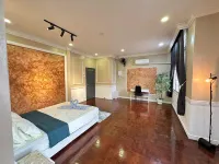 Melon Resort