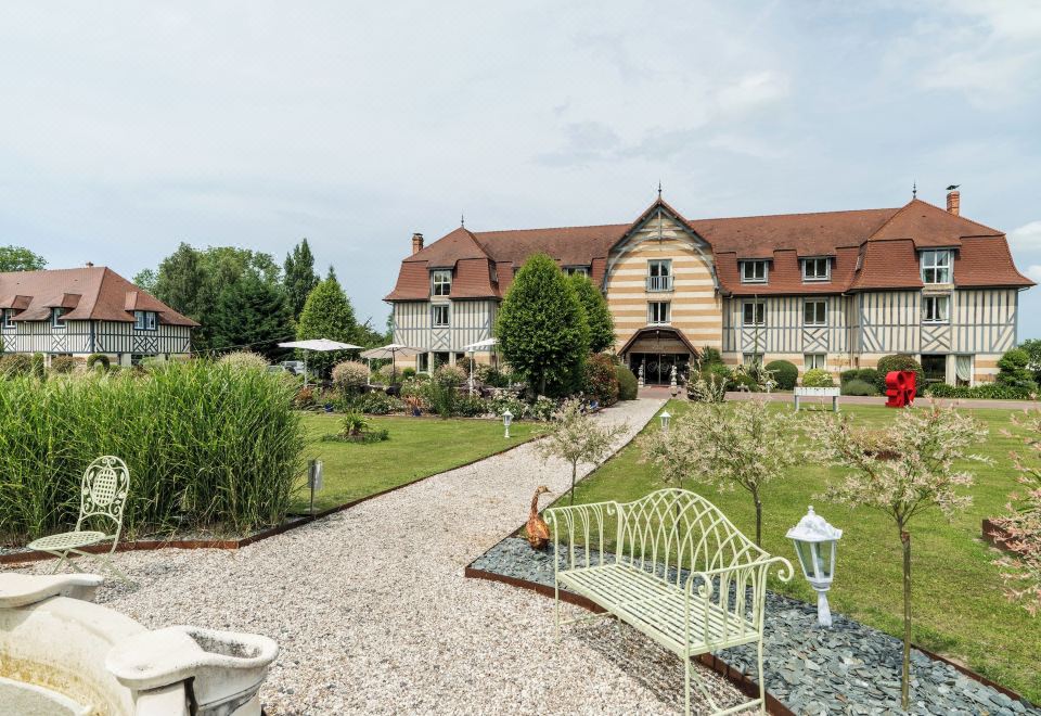 hotel overview picture